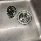 Vad köper man i present till en 60årig narcissist?